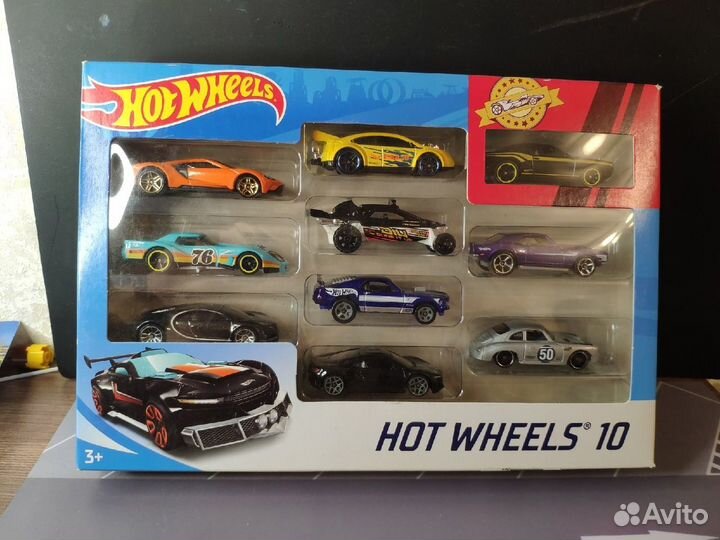 Набор машинок Hot Wheels 3, 5, 10 pack