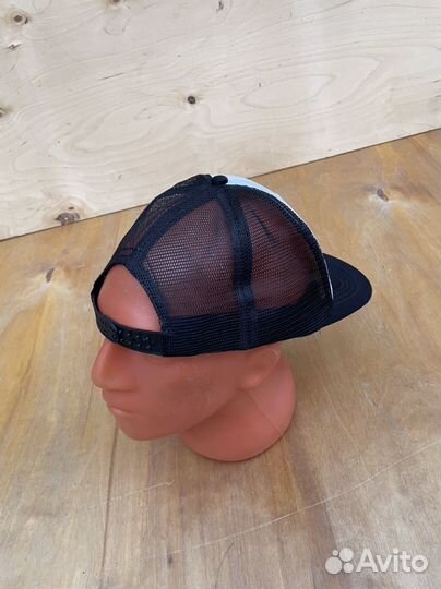 Бейсболка snap back сетка