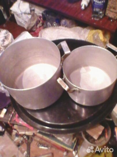 Сковороды,кастрюли,чайник,поддон в духовку