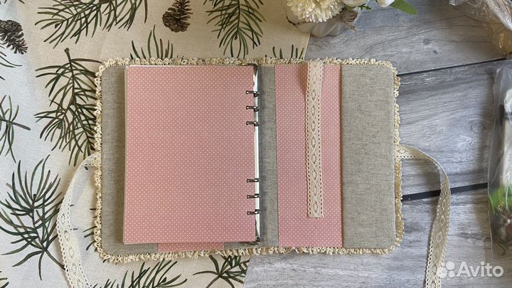 Ежедневник с мотивацией и комплиментами на заказ