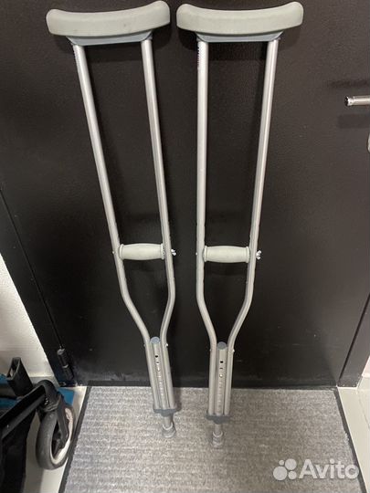 Костыли подмышечные