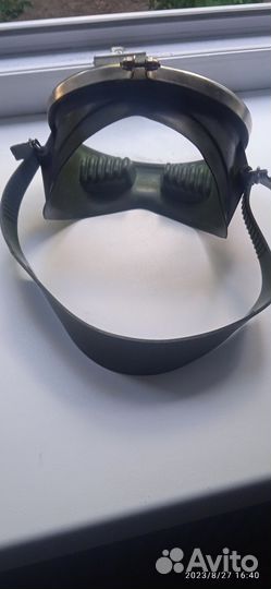 Маска для плавания