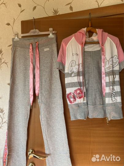 Спортивный костюм