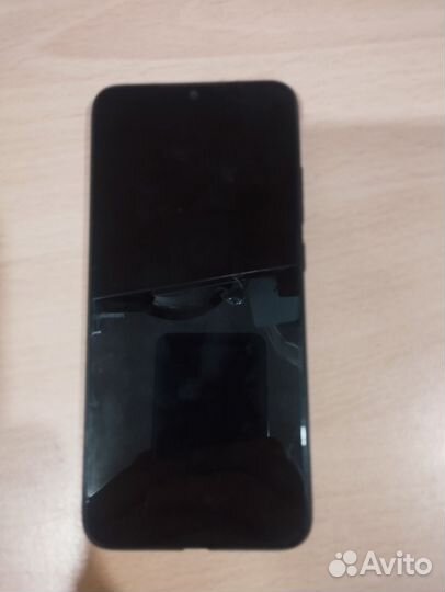 Xiaomi Redmi 7, 2/32 ГБ