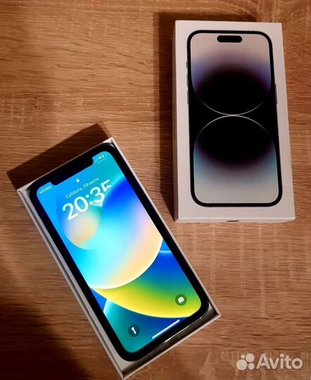 Телефон iPhone XR в корпусе 14 pro