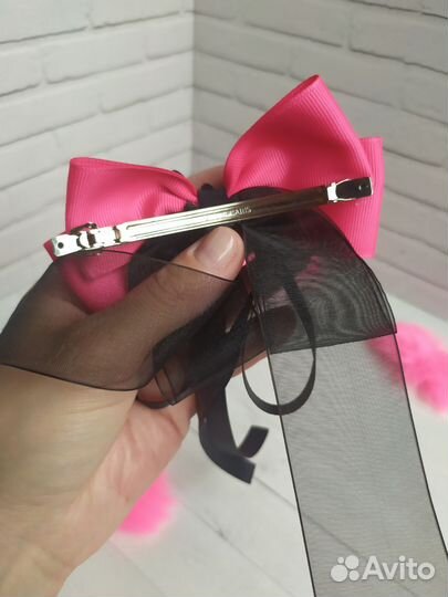 Бант на заколке Барби