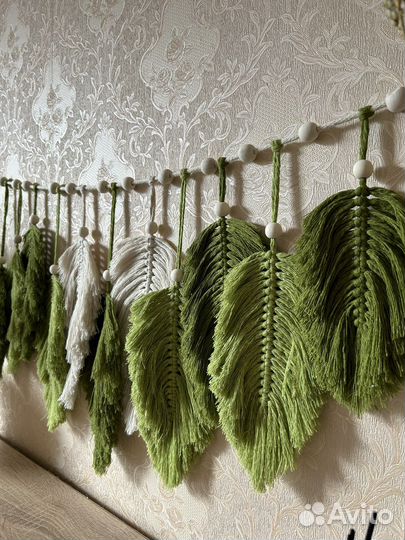 Панно-гирлянда листья для декора