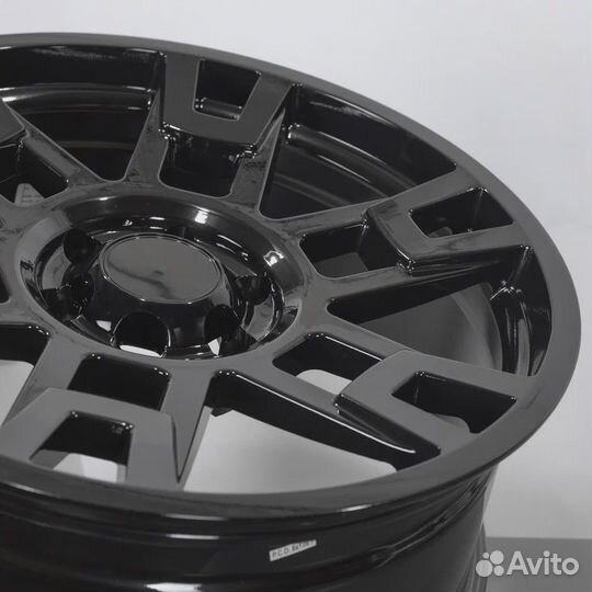 Диски R22 на Tank 500