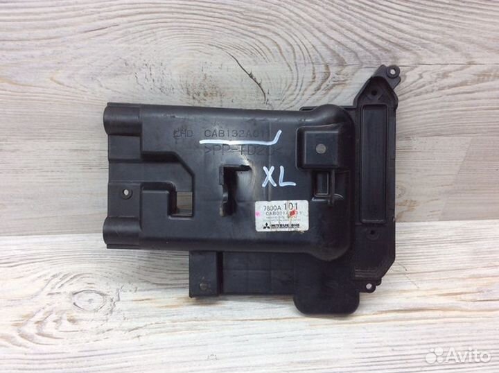 Корпус отопителя левый Mitsubishi Outlander Xl CW