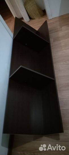 Часть мебельной композиции