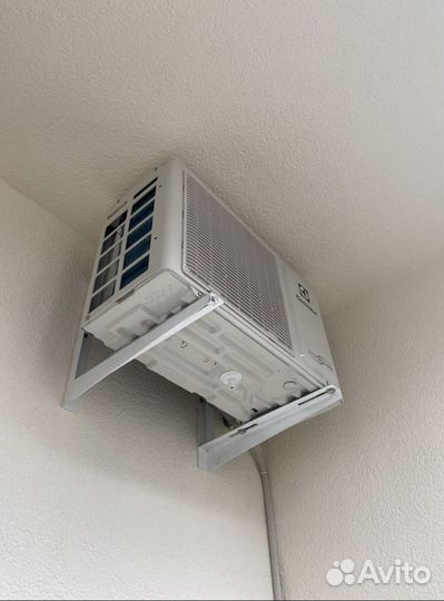 Установка кондиционеров (сплит-систем)