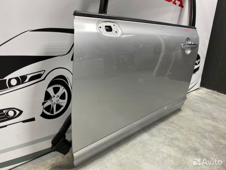 Дверь боковая передняя левая Honda Civic FD(4Д)