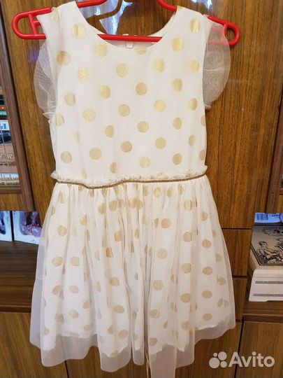 Платье праздничное