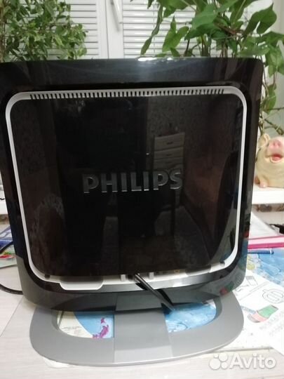 Монитор Philips