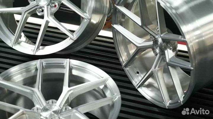 Кованые диски R22