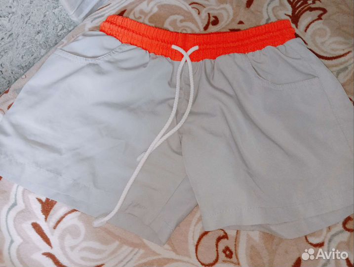 Шорты на девочку 10/12 лет
