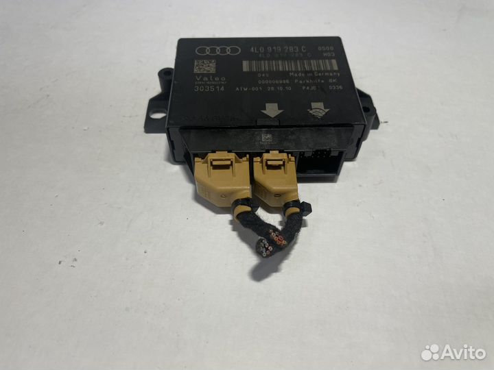 Блок парктроников на Ауди А6 С6 4L0919283C