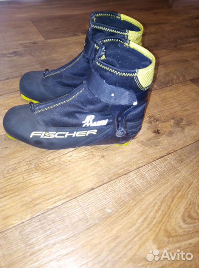 Лыжные ботинки fischer комби юниорские 42 размер