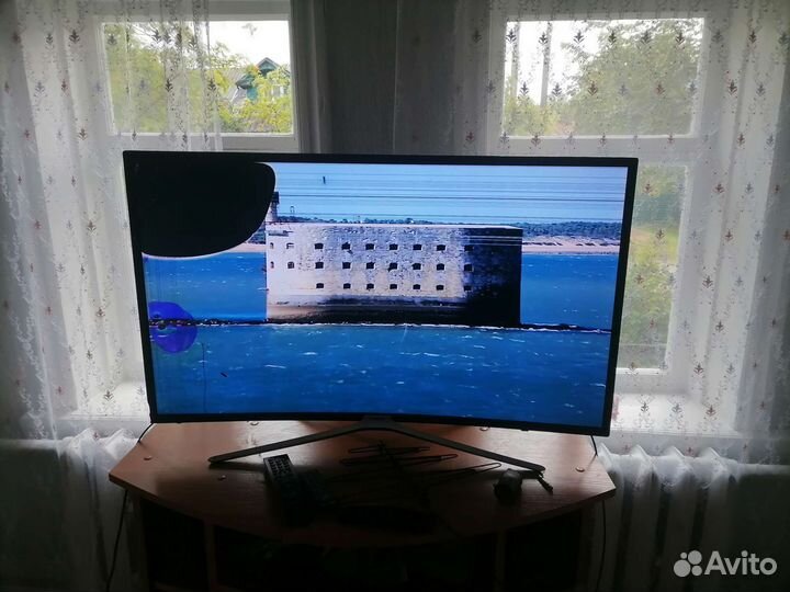 Телевизор Samsung на запчасти
