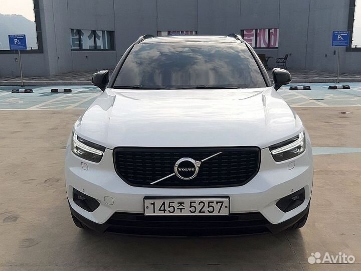 Volvo XC40 2.0 AT, 2020, 73 936 км