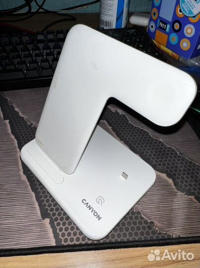 Бзу (беспроводная зарядка) Canyon