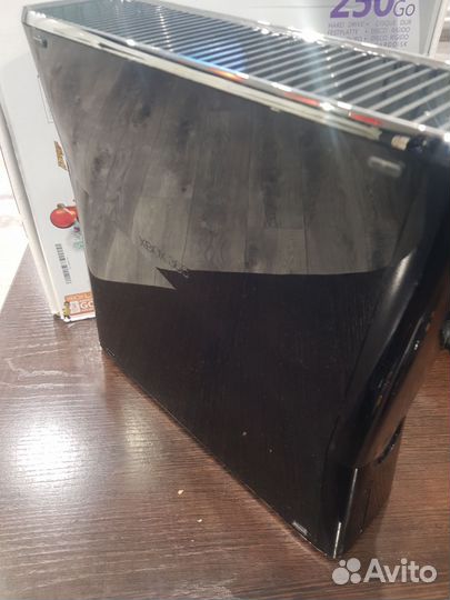 Xbox 360 s 250гб, прошитый