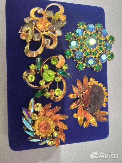 Чешские винтажные броши Яблонекс