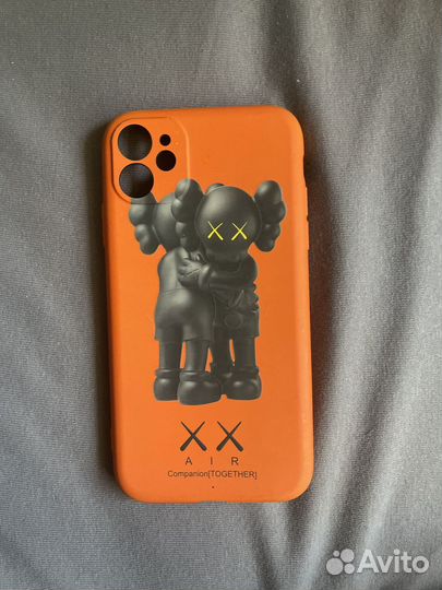 Чехол на iPhone 11