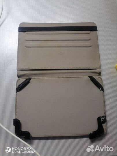 Чехол для планшета