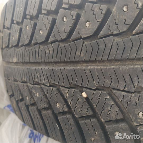 Matador MP 30 Sibir Ice 2 215/55 R17