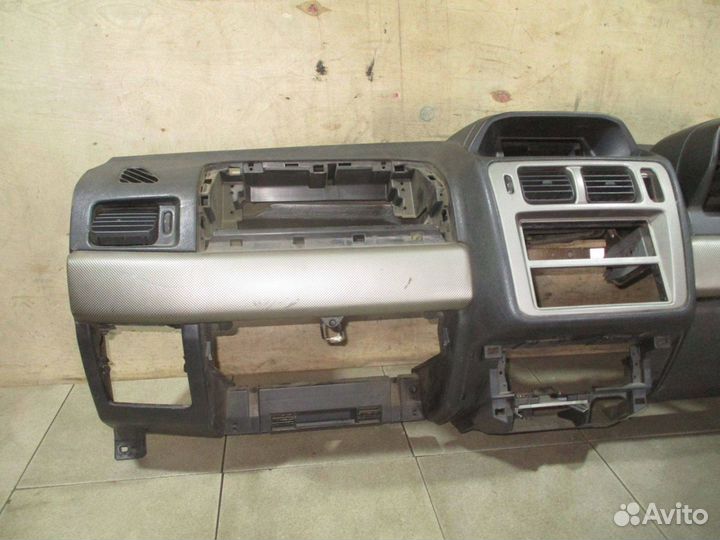 Торпедо Mitsubishi Pajero Pinin