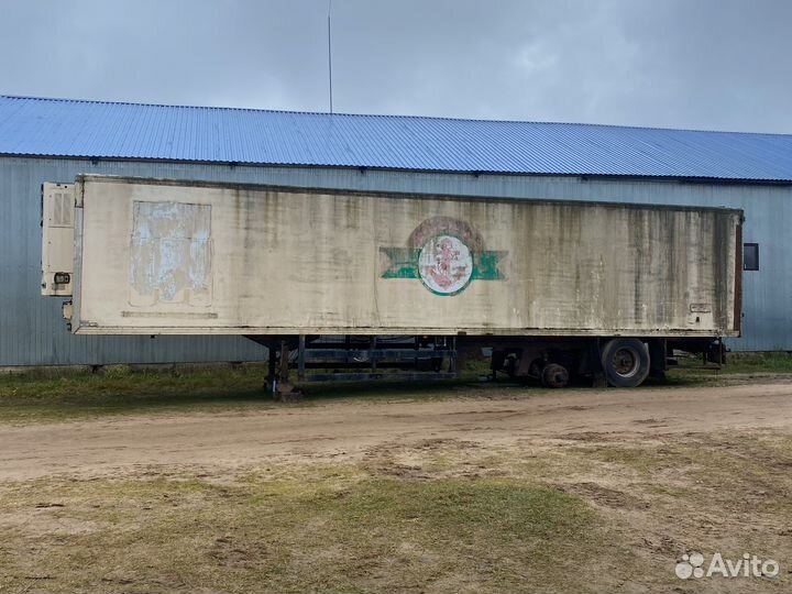 Ось на полуприцеп