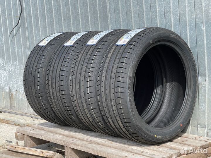 Triangle EffeXSport TH202 245/50 R19