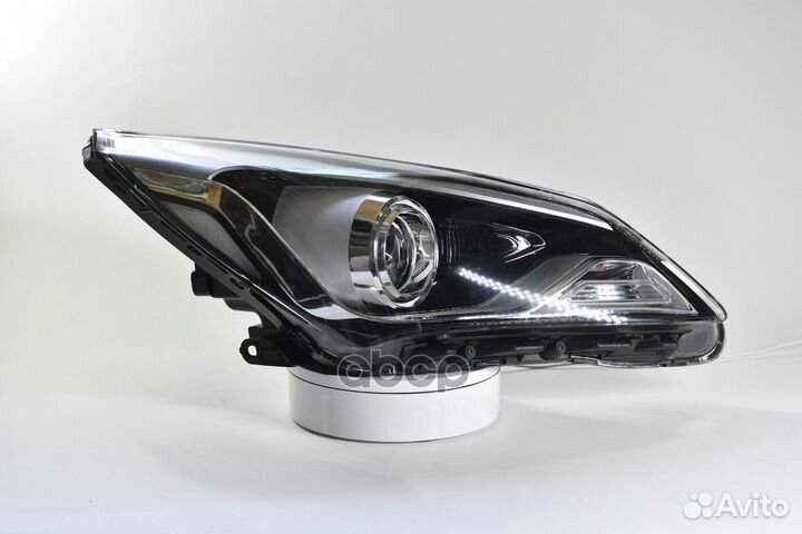 Фара правая линзованная Hyundai Solaris (I
