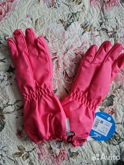 Перчатки Lassie новые для девочки