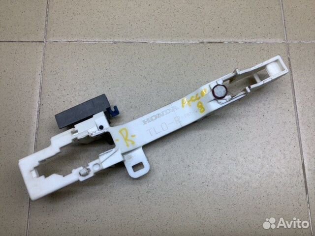 Кронштейн ручки Honda Accord 8 2008-2015
