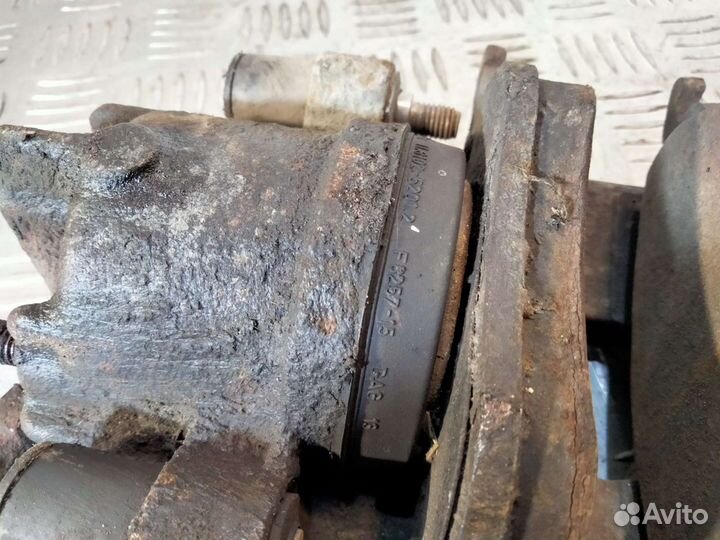 Суппорта передние Форд Фокус 1