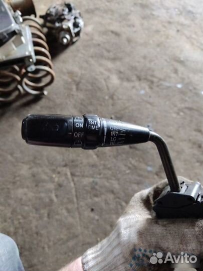 Подрулевой переключатель Toyota Estima Lucida