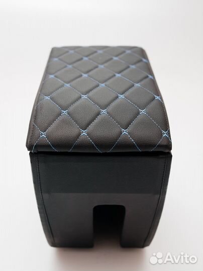 Подлокотник на весту