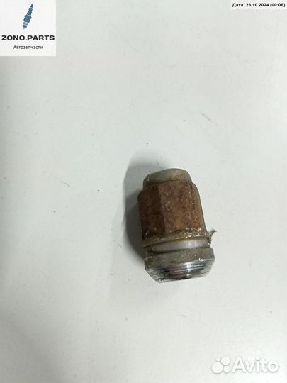 Болт колесный (гайка колесная) на Honda Civic (1995-2000)