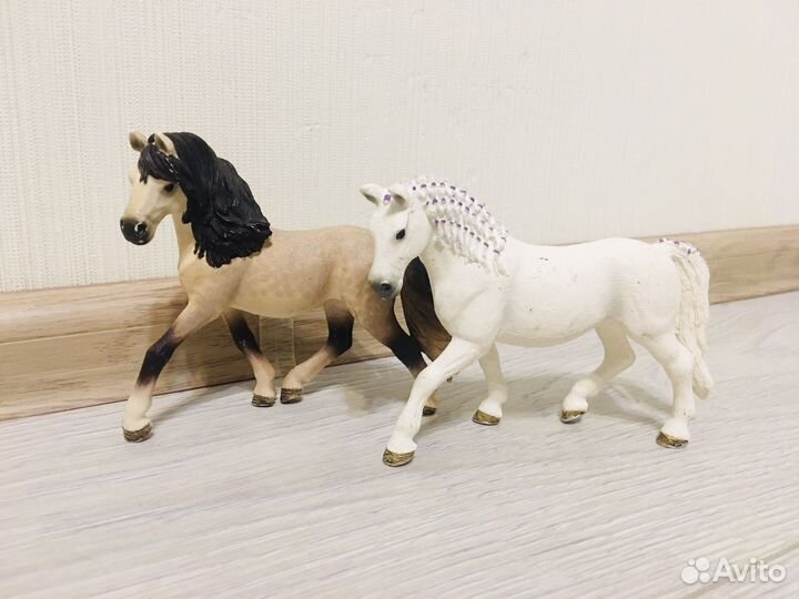 Лошади schleich