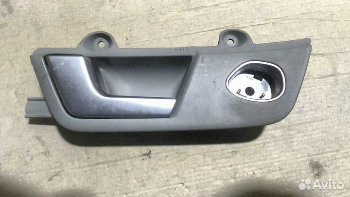Ручка салона передяя левая Audi A4 (B6) 8E2837019F