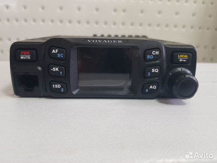 Радиостанция автомобильная Optim Voyager 12/24 V