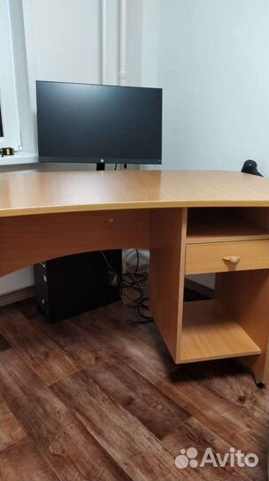 Компьютерный стол бу бесплатно