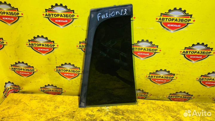Форточка двери задней левой Ford Fusion