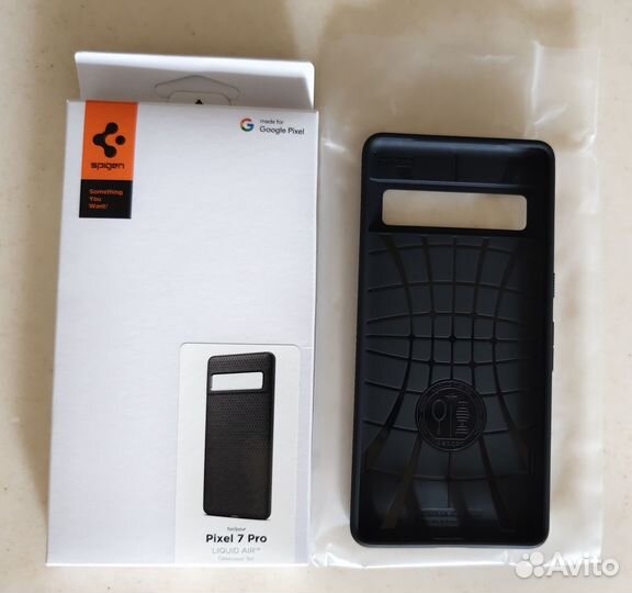 Чехол Spigen для Google Pixel 7 Pro