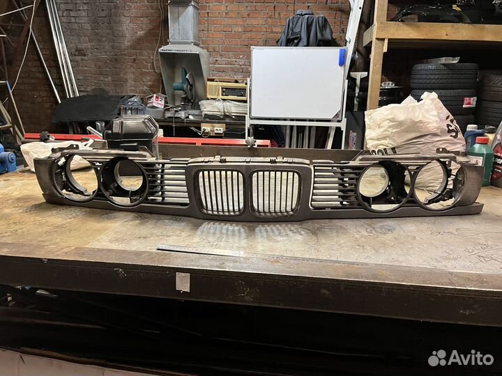 Передняя решетка радиатора bmw 5 e34