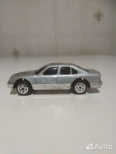 Модель автомобиля