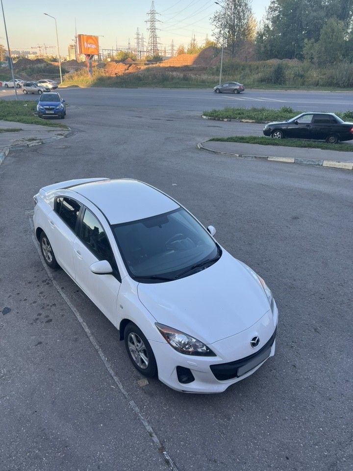 Mazda 3: фото владельца