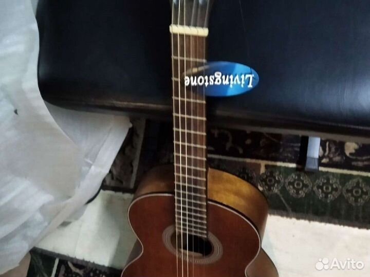 Гитара детям от восьми до 12 лет